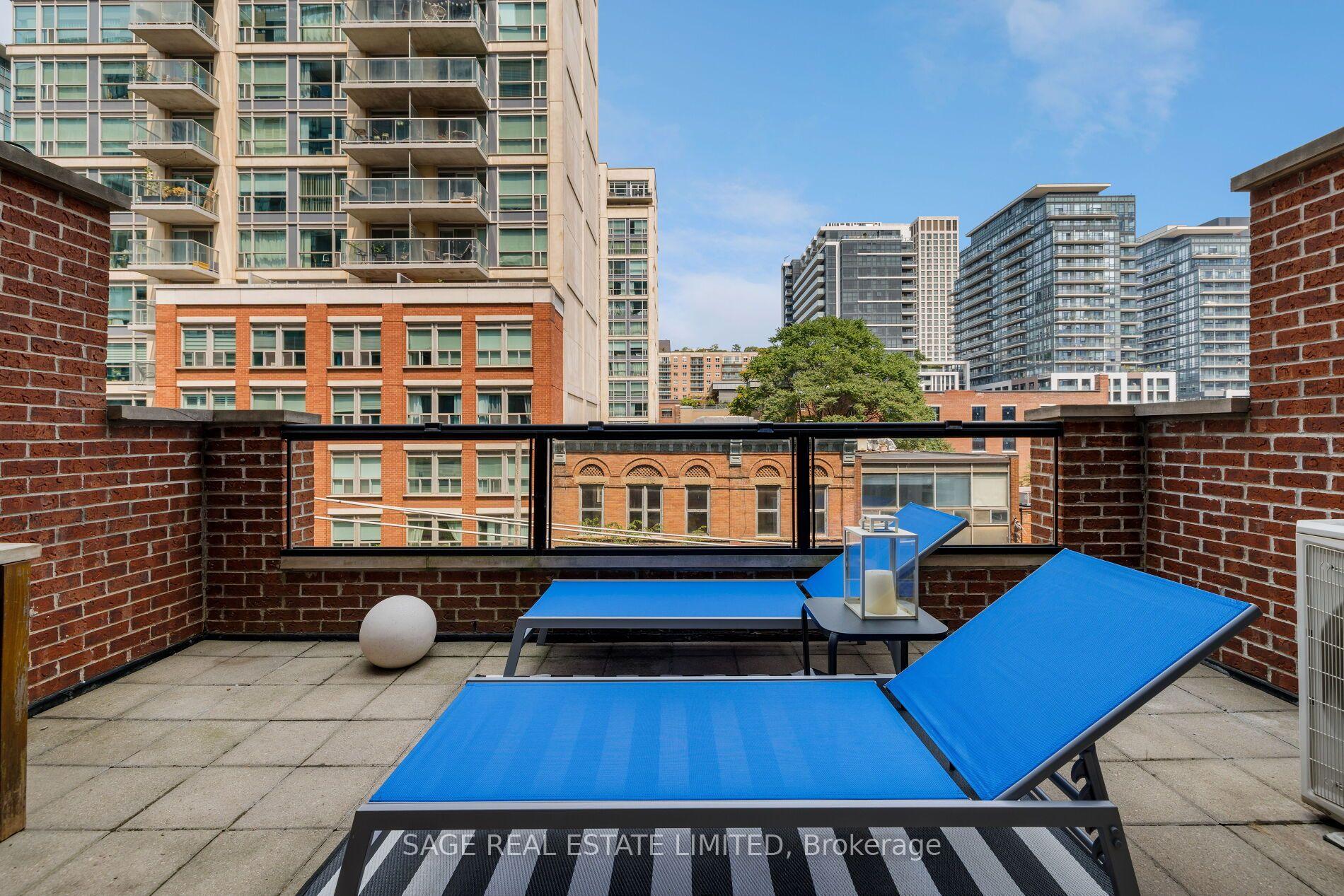 Photo 26 of Unit 402, 261 King Street E, Toronto, Moss Park — HOMEH