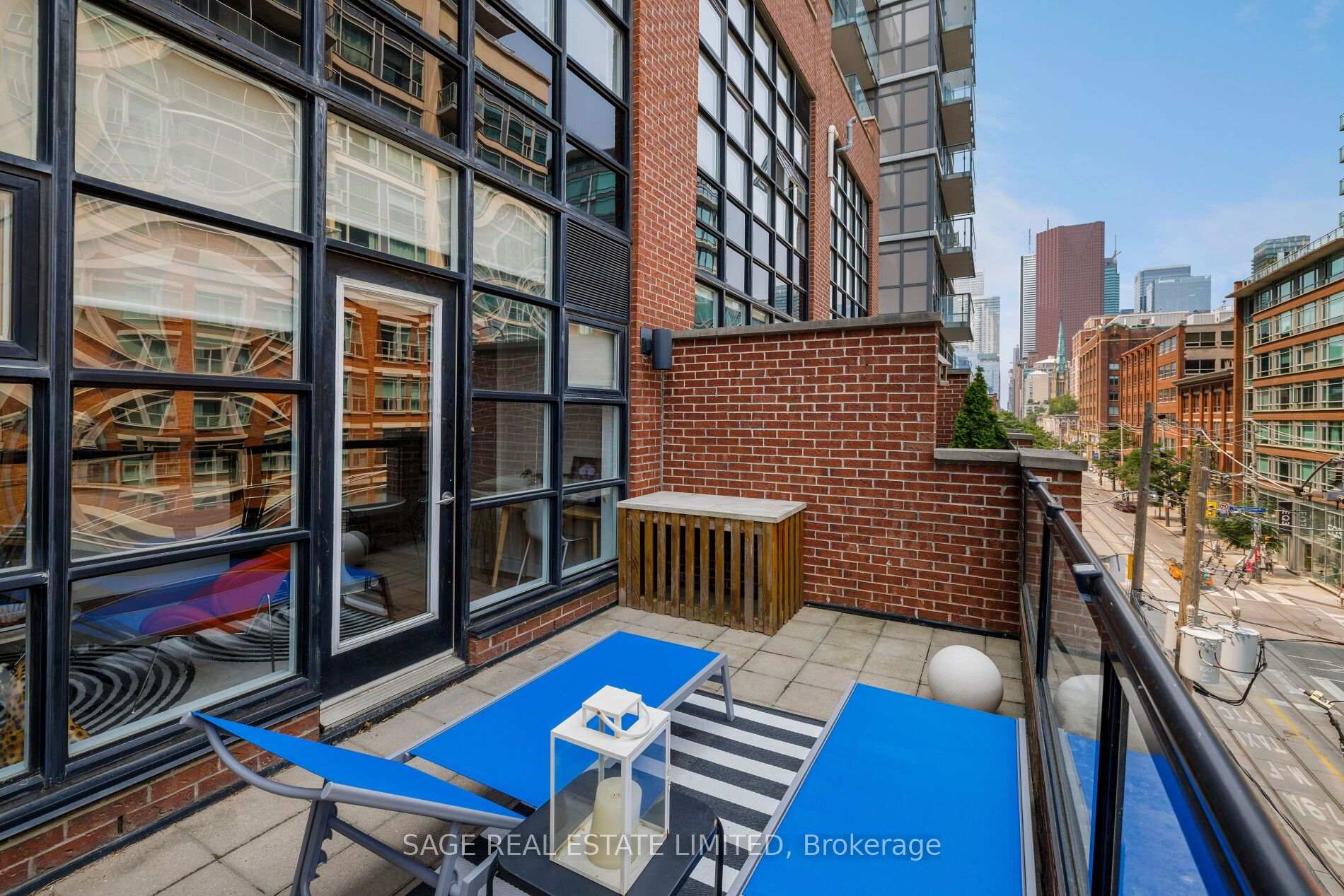 Photo 29 of Unit 402, 261 King Street E, Toronto, Moss Park — HOMEH