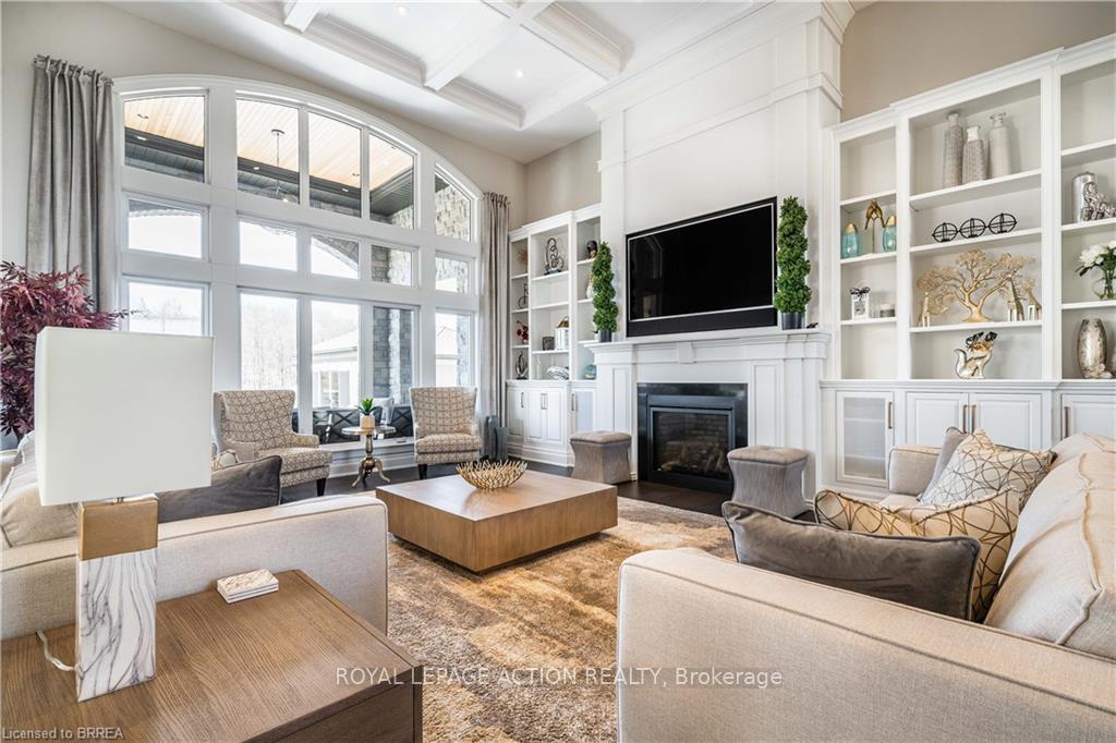 Photo 10 of 49 Ruijs Boulevard, Brantford, Tutela Heights — HOMEH