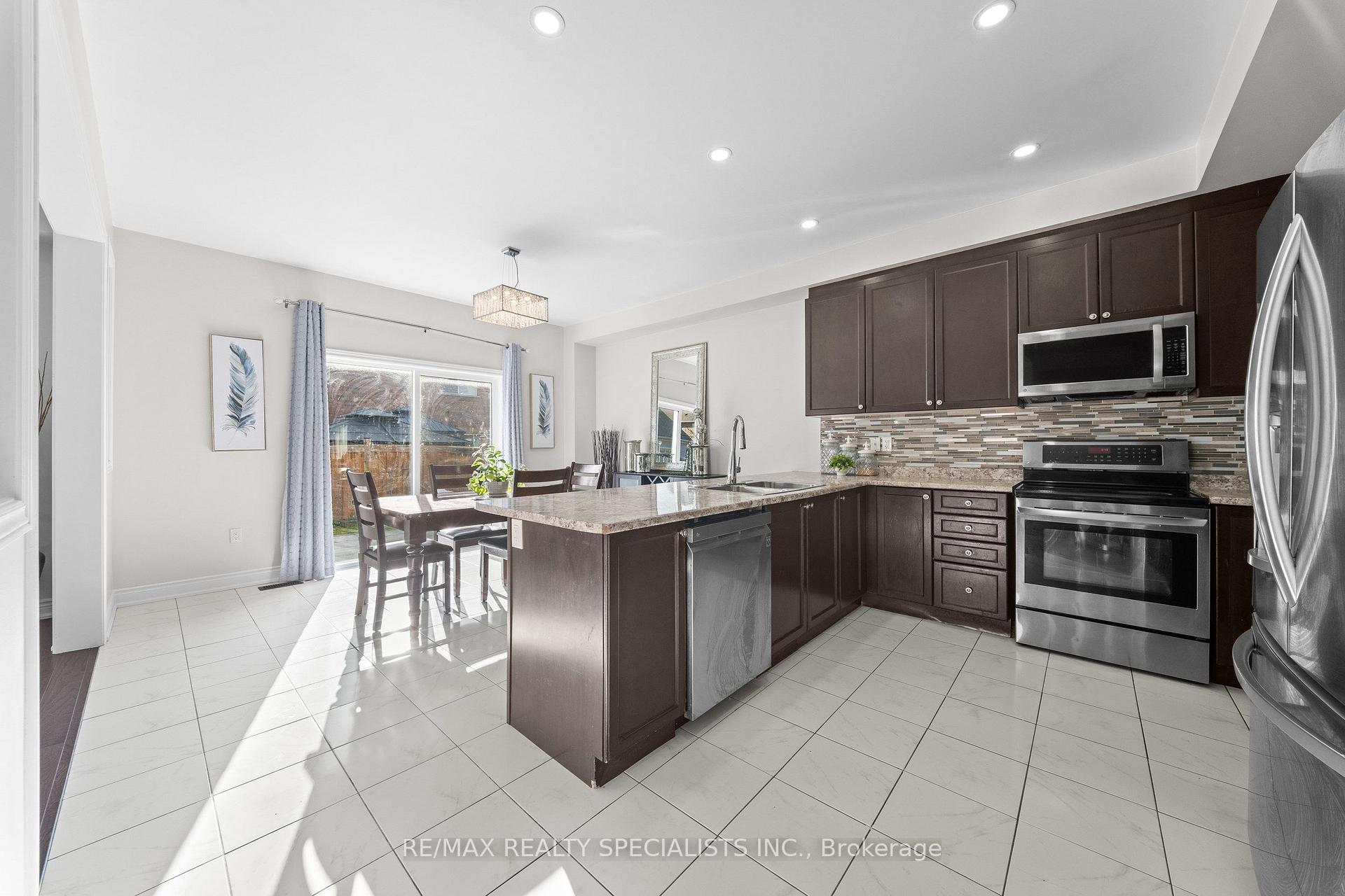 Photo 13 of 666 Hammond Street, Shelburne — HOMEH