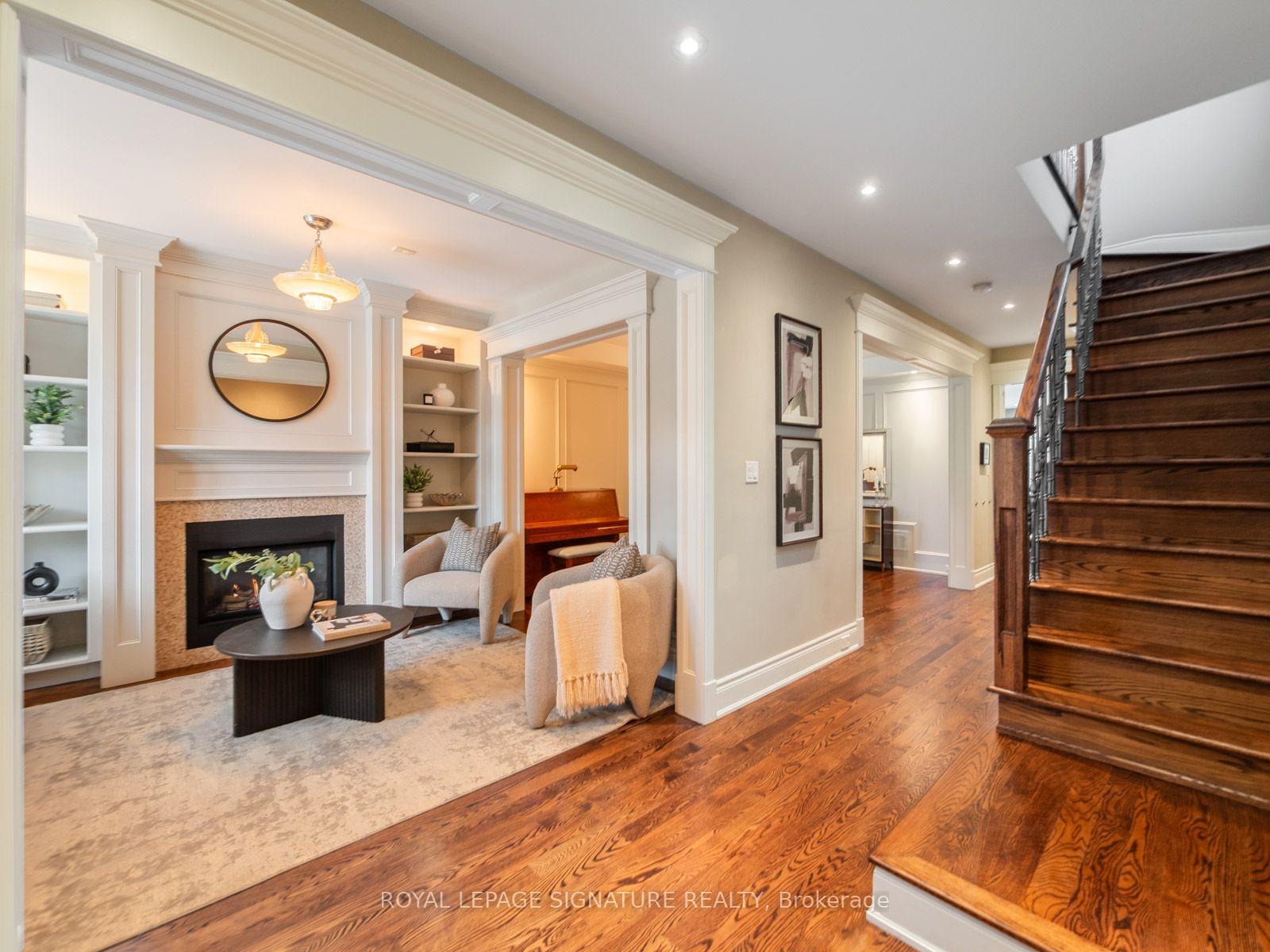 Photo 4 of 351 Cranbrooke Avenue, Toronto, Bedford Park-Nortown — HOMEH