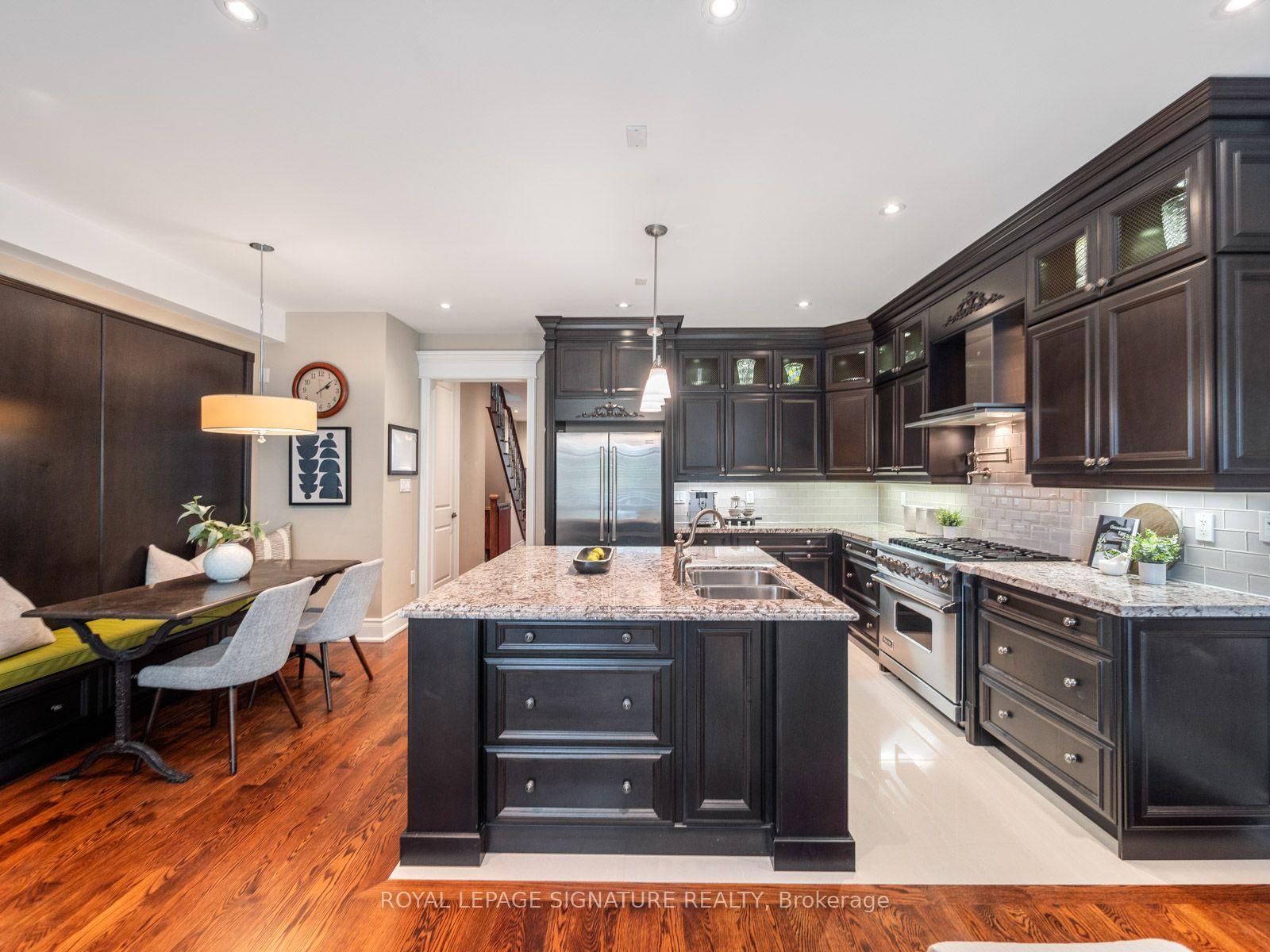 Photo 10 of 351 Cranbrooke Avenue, Toronto, Bedford Park-Nortown — HOMEH