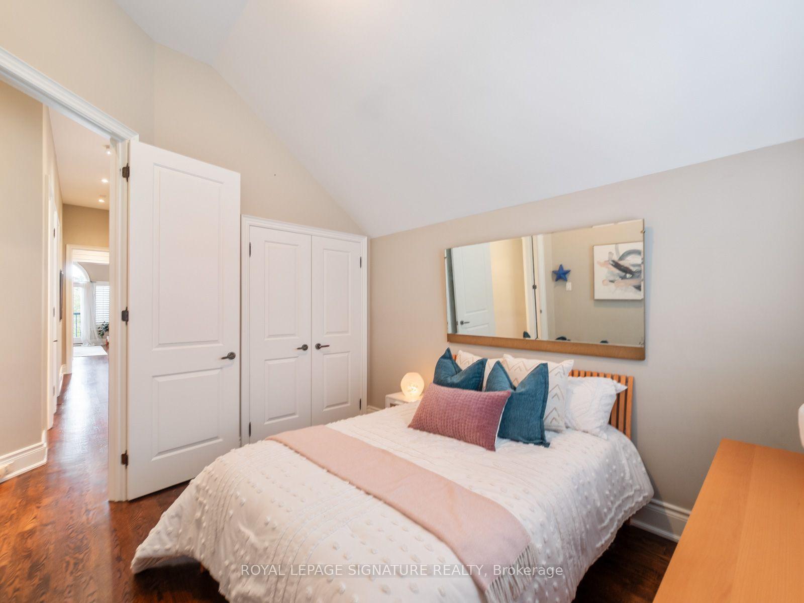 Photo 23 of 351 Cranbrooke Avenue, Toronto, Bedford Park-Nortown — HOMEH