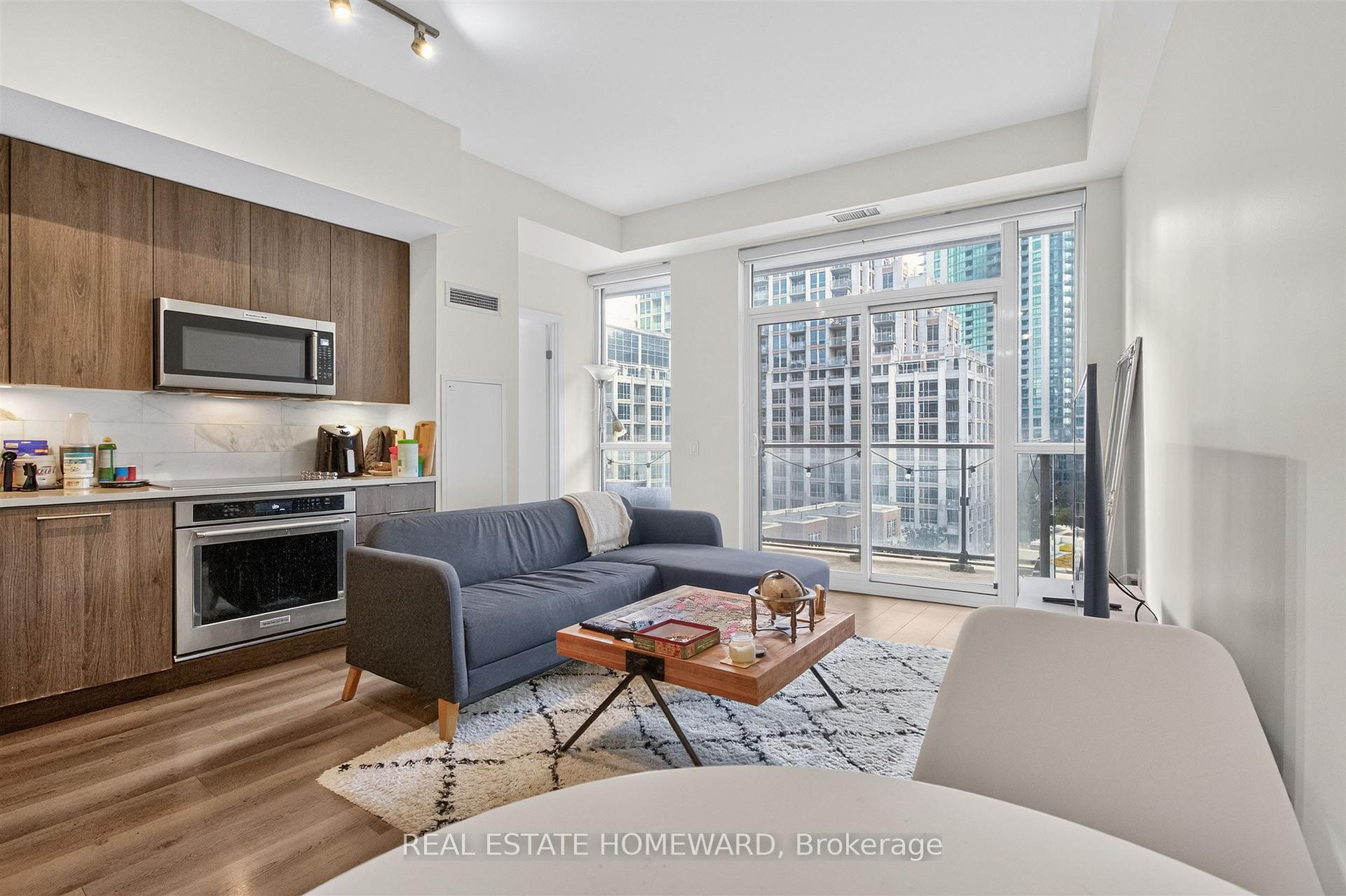 Photo 2 of Unit 721, 38 Iannuzzi Street, Toronto, Niagara — HOMEH