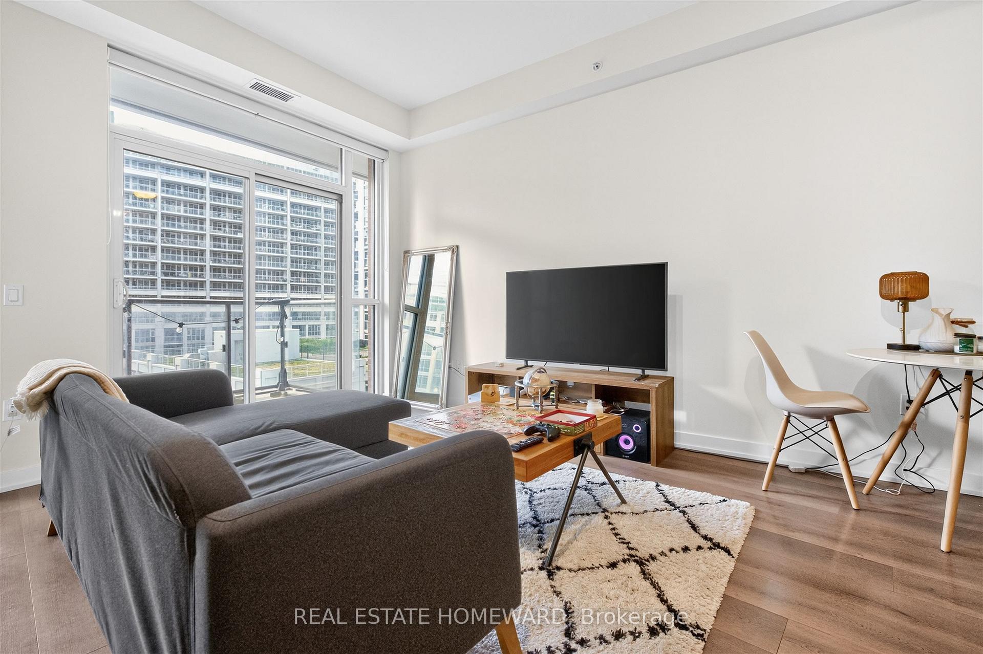 Photo 4 of Unit 721, 38 Iannuzzi Street, Toronto, Niagara — HOMEH