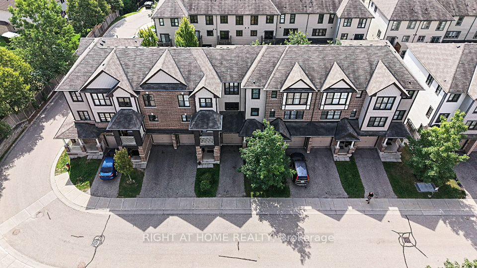Photo 3 of Unit 45, 701 Homer Watson Boulevard, Kitchener, Country Hills East — HOMEH