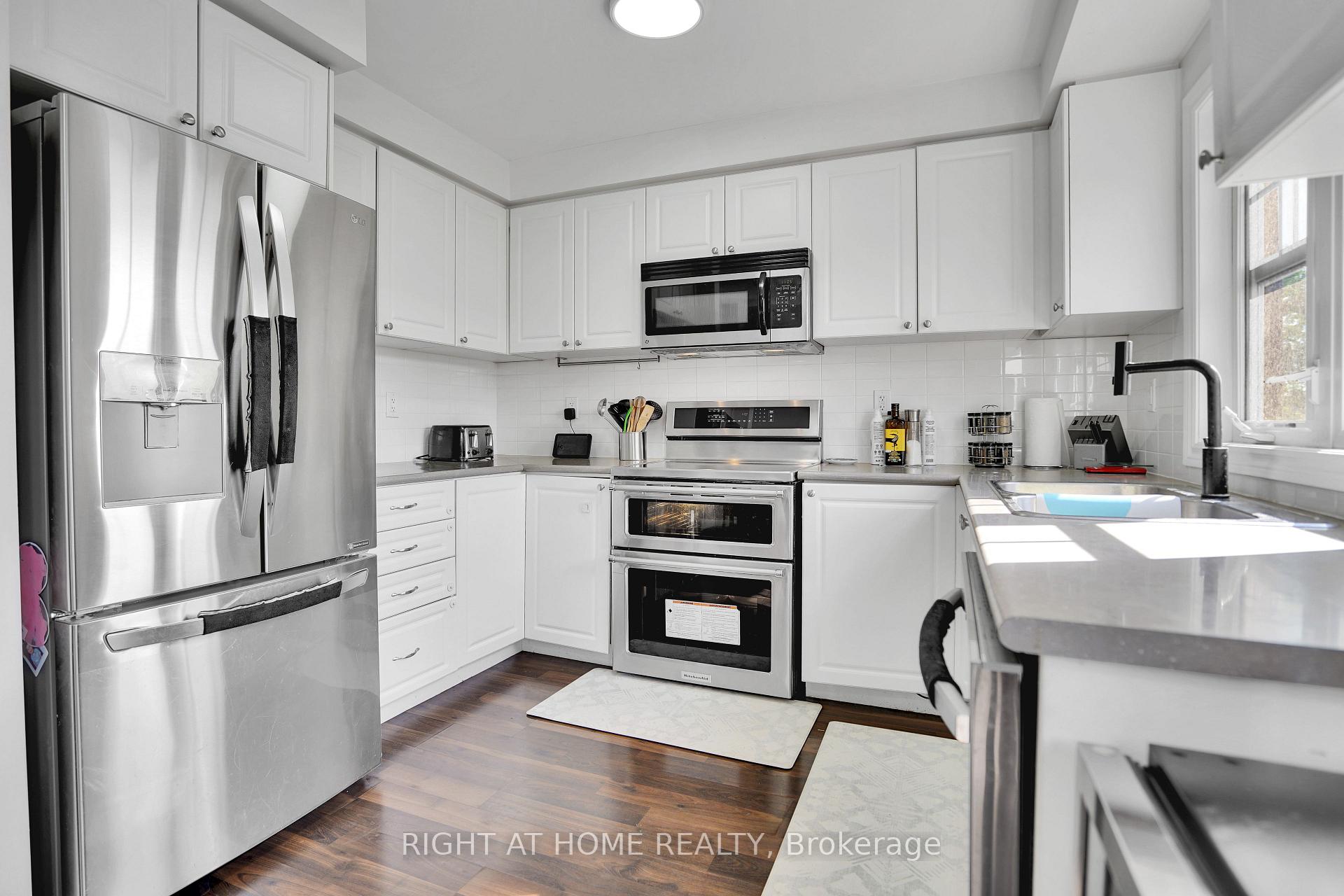 Photo 14 of Unit 45, 701 Homer Watson Boulevard, Kitchener, Country Hills East — HOMEH
