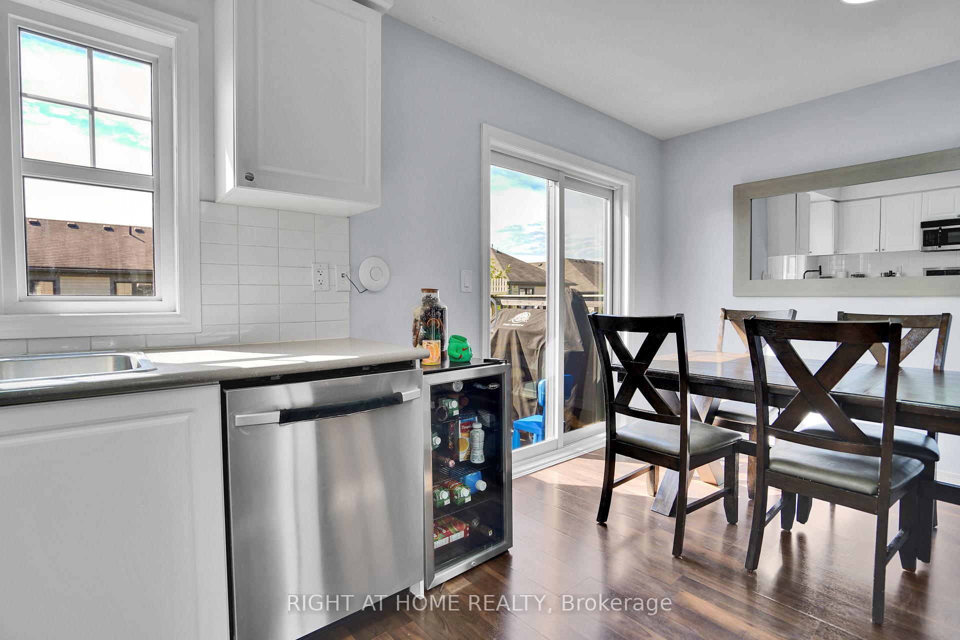 Photo 16 of Unit 45, 701 Homer Watson Boulevard, Kitchener, Country Hills East — HOMEH