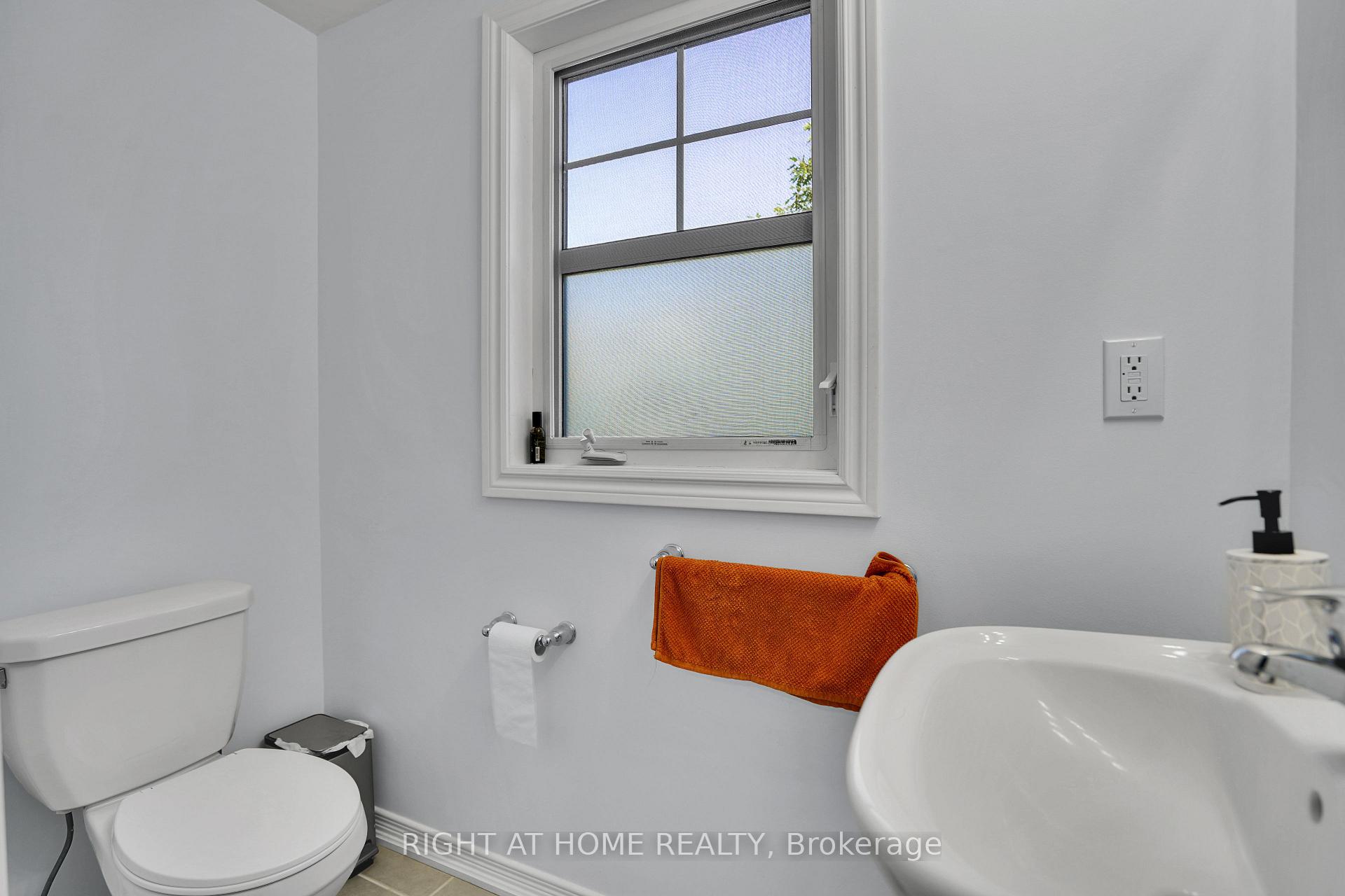 Photo 18 of Unit 45, 701 Homer Watson Boulevard, Kitchener, Country Hills East — HOMEH