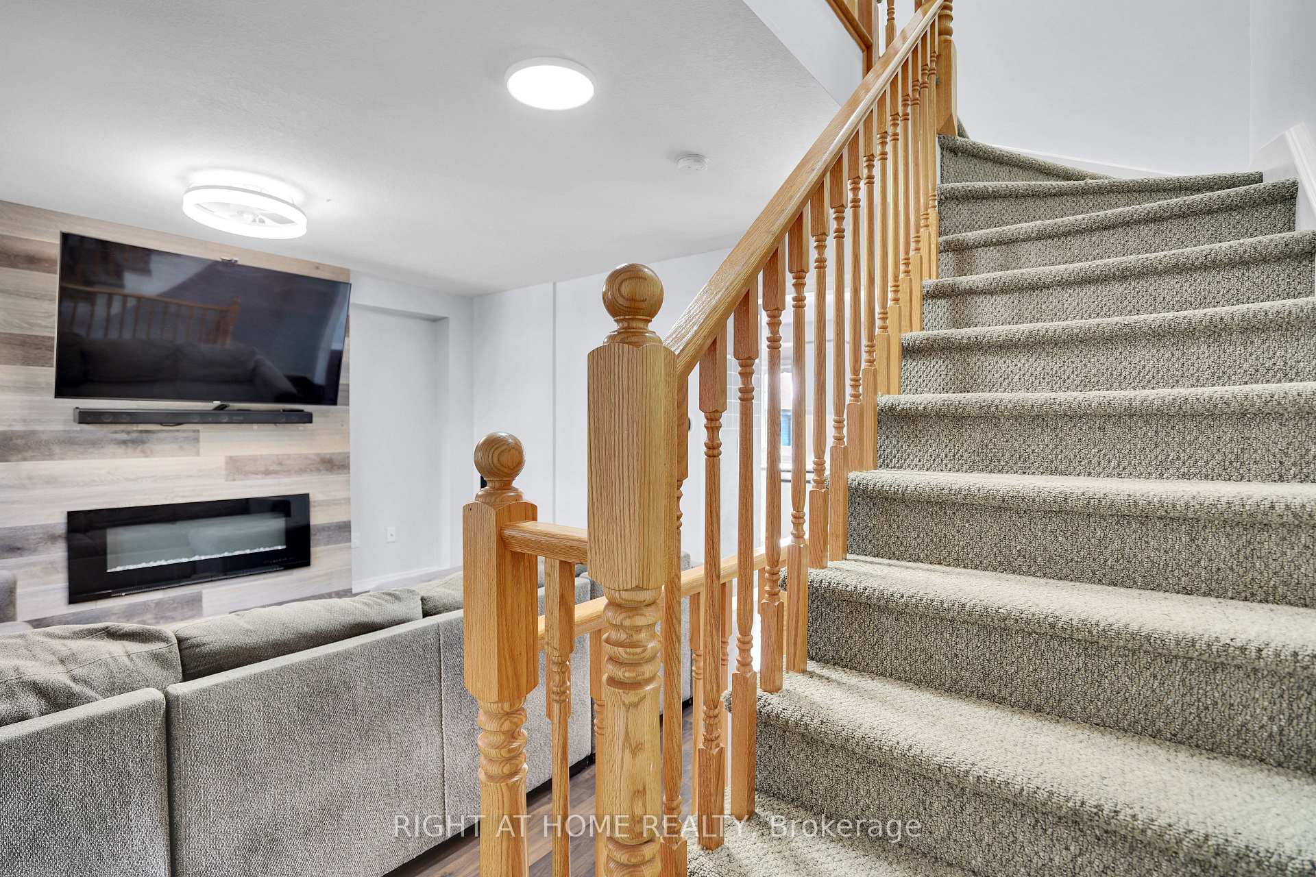 Photo 19 of Unit 45, 701 Homer Watson Boulevard, Kitchener, Country Hills East — HOMEH
