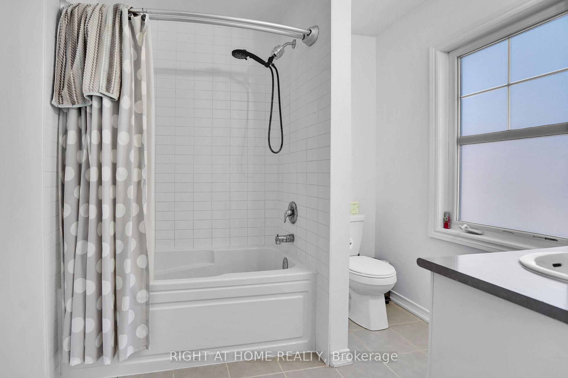 Photo 25 of Unit 45, 701 Homer Watson Boulevard, Kitchener, Country Hills East — HOMEH