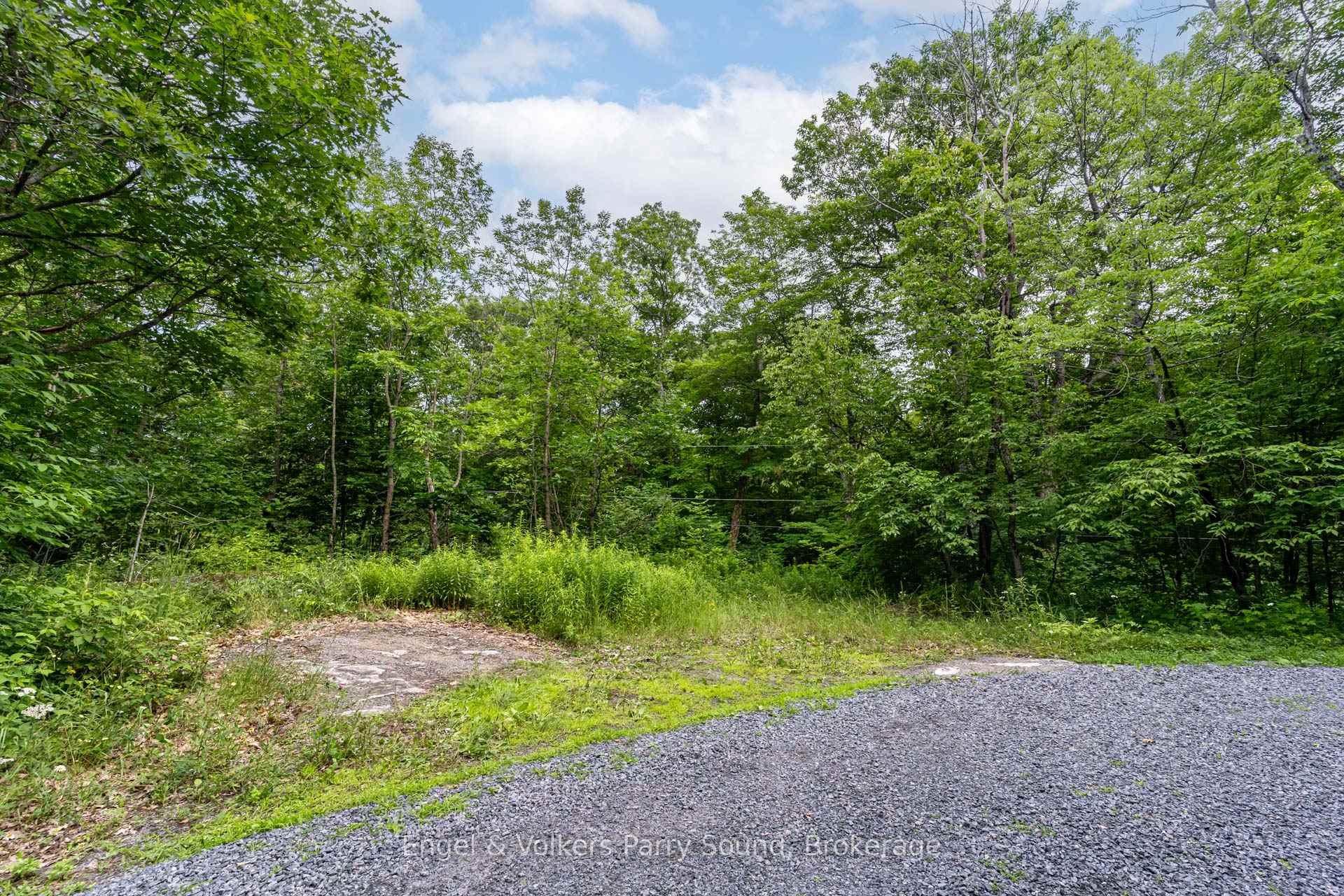 Photo 17 of 16 Giles Road, Seguin — HOMEH