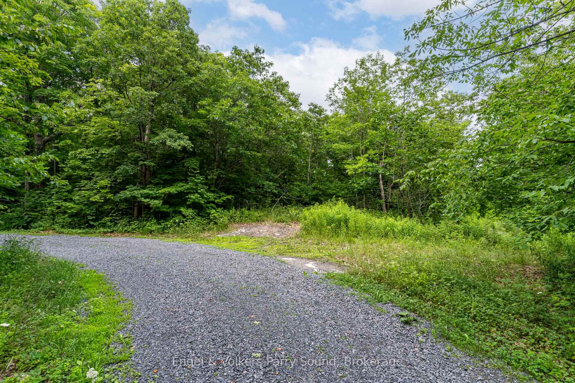 Photo 19 of 16 Giles Road, Seguin — HOMEH