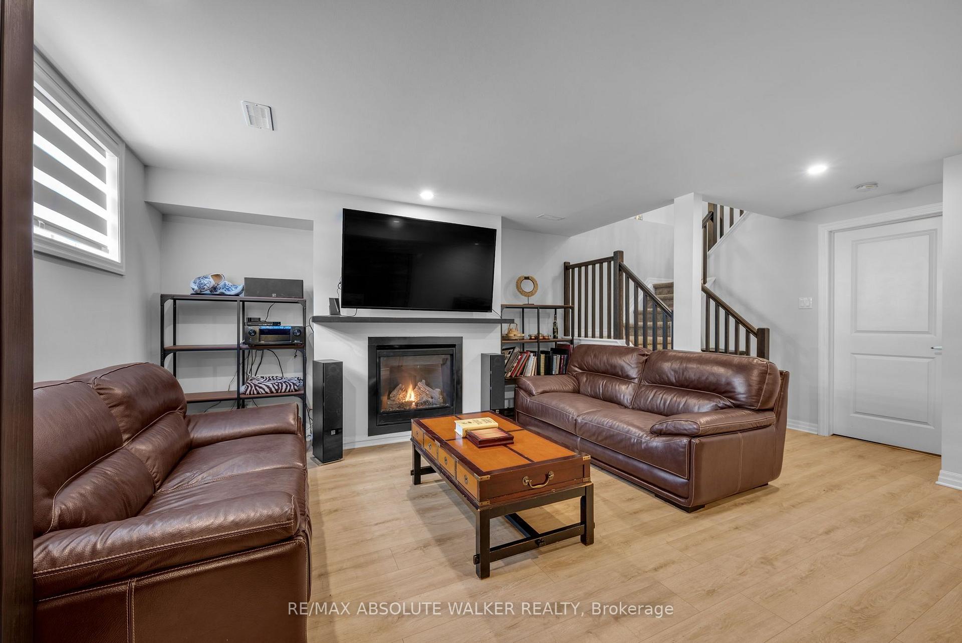 Photo 37 of 323 Lysander Place, Ottawa, CFB Rockcliffe and Area — HOMEH