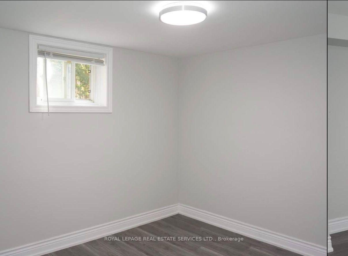 Photo 5 of Unit Lower, 959 Oklahoma Drive, Pickering, West Shore — HOMEH