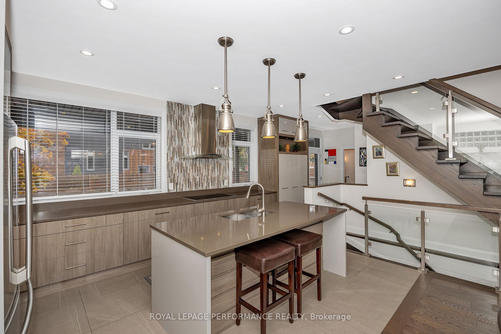 Photo 6 of 383 Princeton Avenue, Ottawa, McKellar/Highland — HOMEH