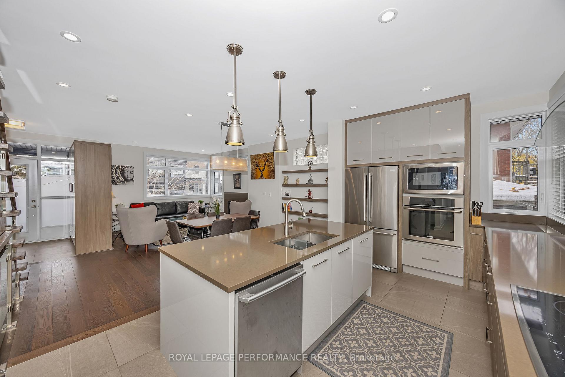 Photo 7 of 383 Princeton Avenue, Ottawa, McKellar/Highland — HOMEH
