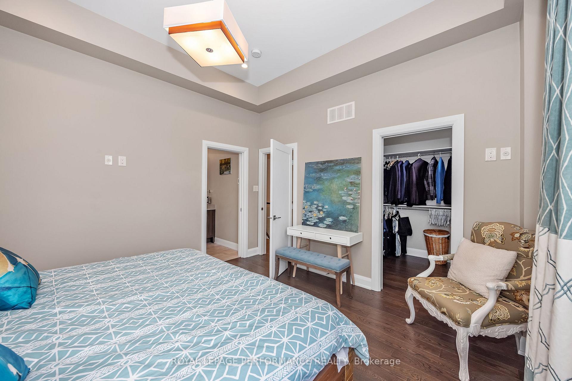 Photo 10 of 383 Princeton Avenue, Ottawa, McKellar/Highland — HOMEH