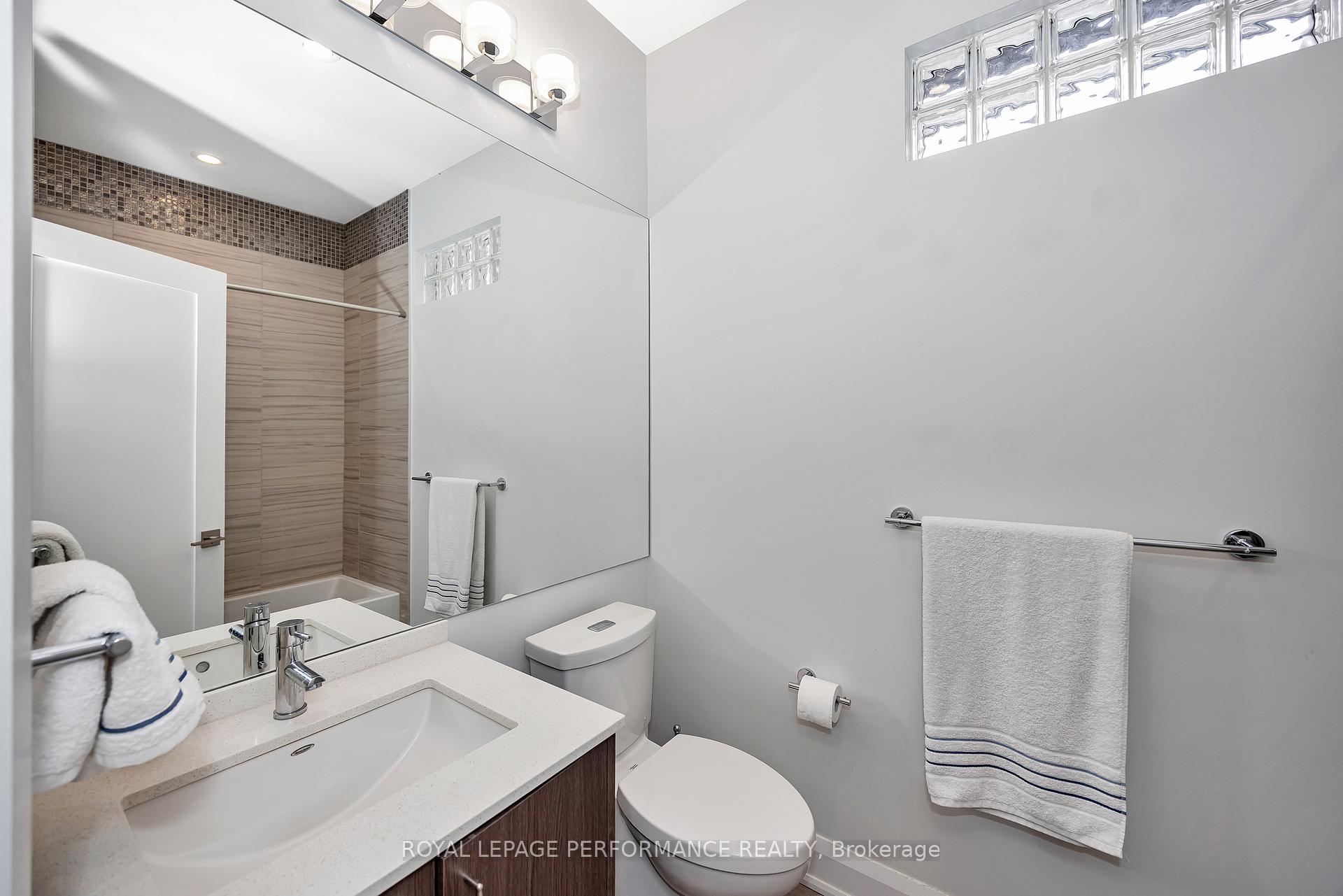 Photo 16 of 383 Princeton Avenue, Ottawa, McKellar/Highland — HOMEH