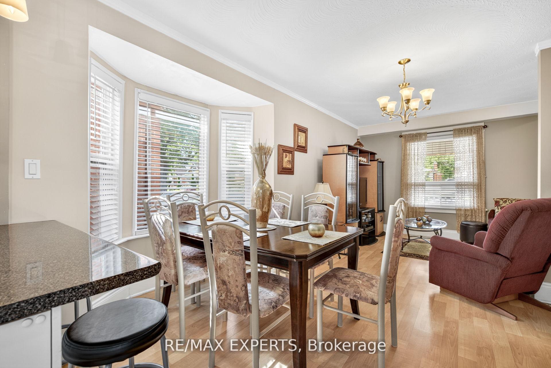Photo 11 of 257 John Street, North York, Weston — HOMEH