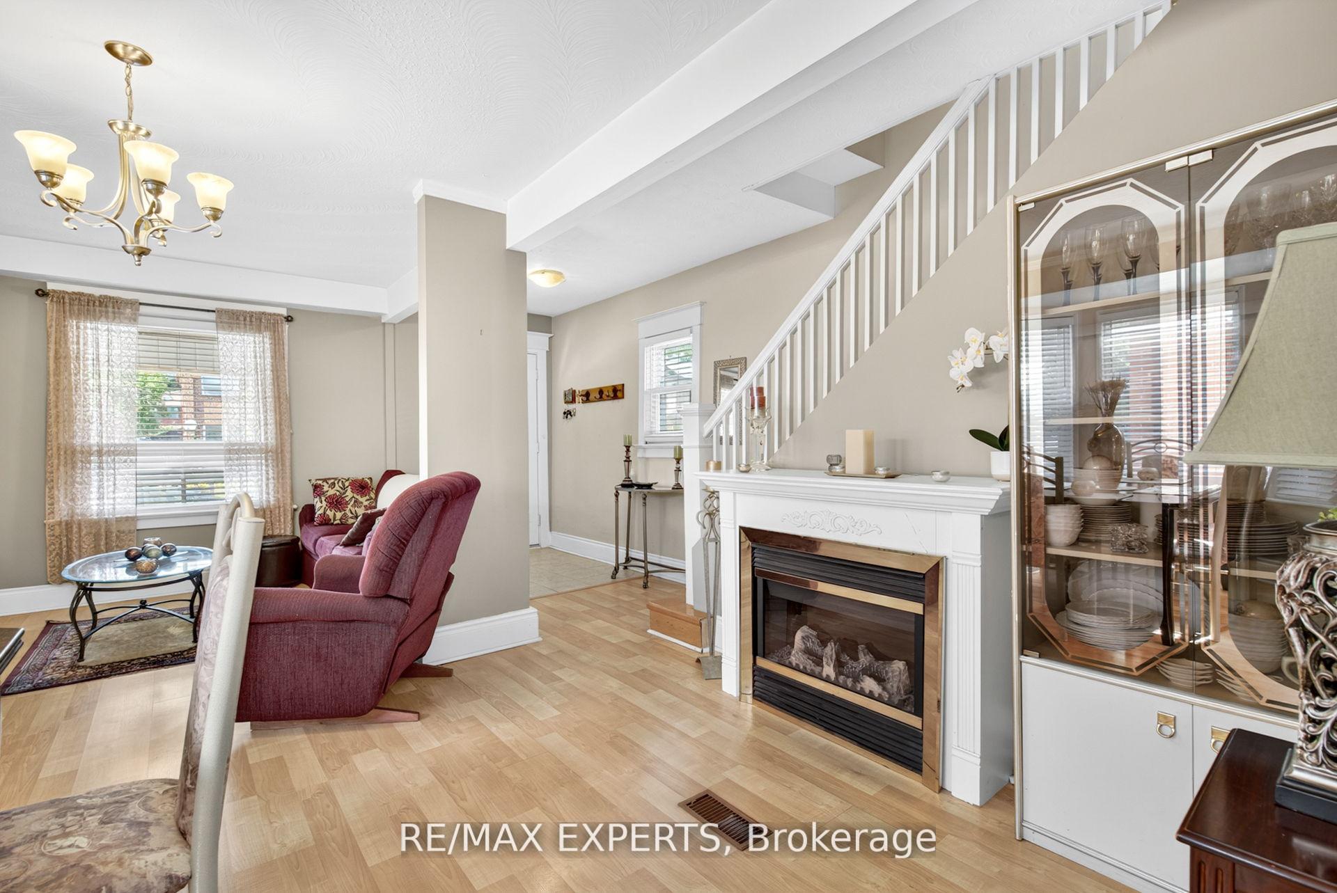 Photo 12 of 257 John Street, North York, Weston — HOMEH