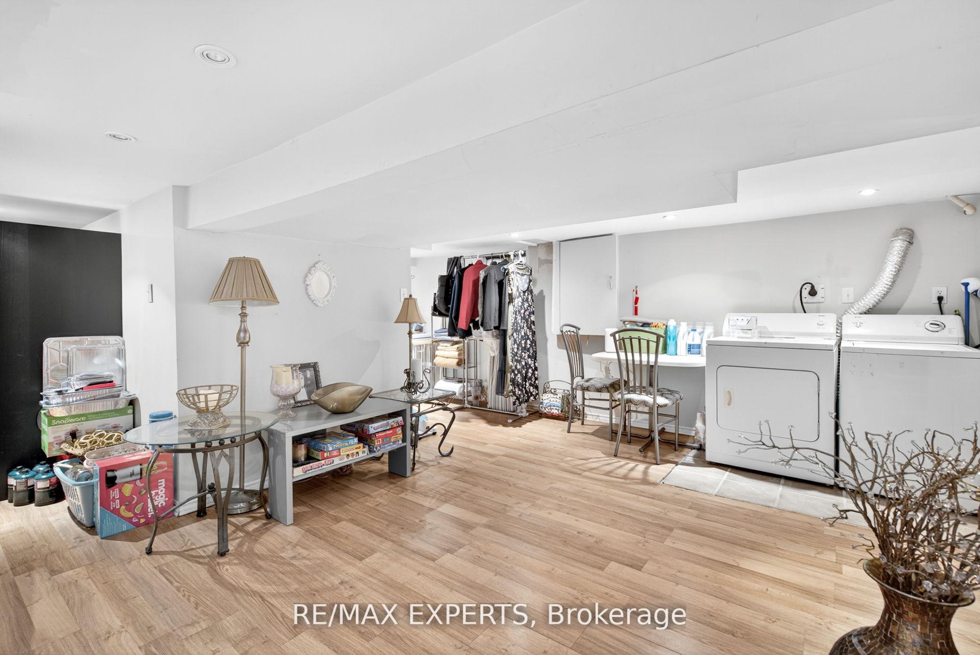 Photo 23 of 257 John Street, North York, Weston — HOMEH