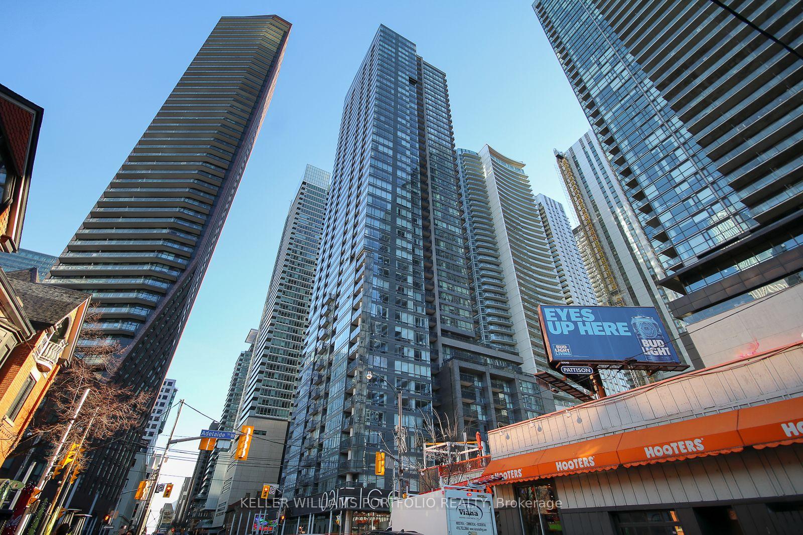 Front of Unit 3411, 295 Adelaide Street W