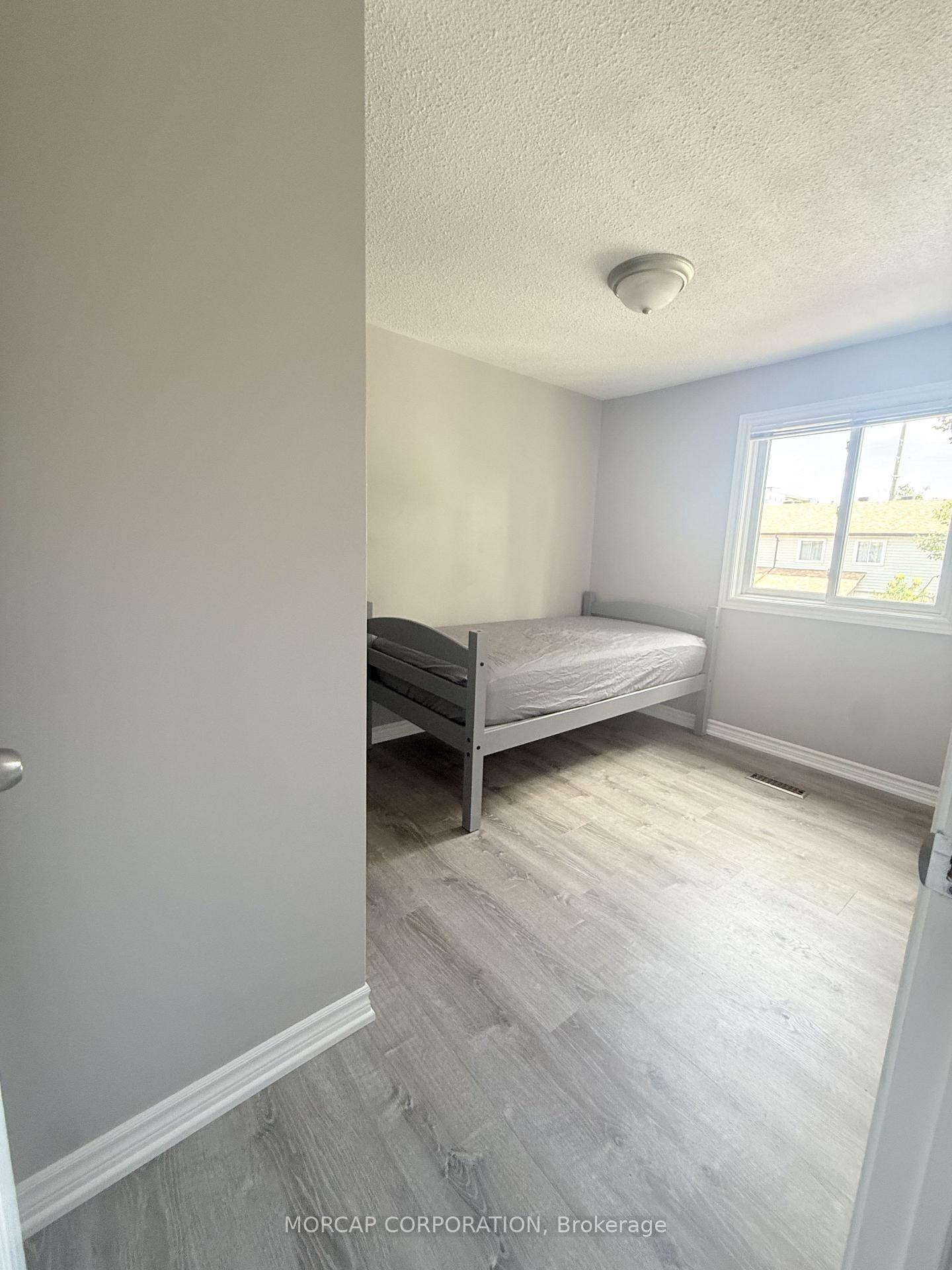 Photo 36 of Unit 21, 261 Rose Street, Barrie, Wellington — HOMEH