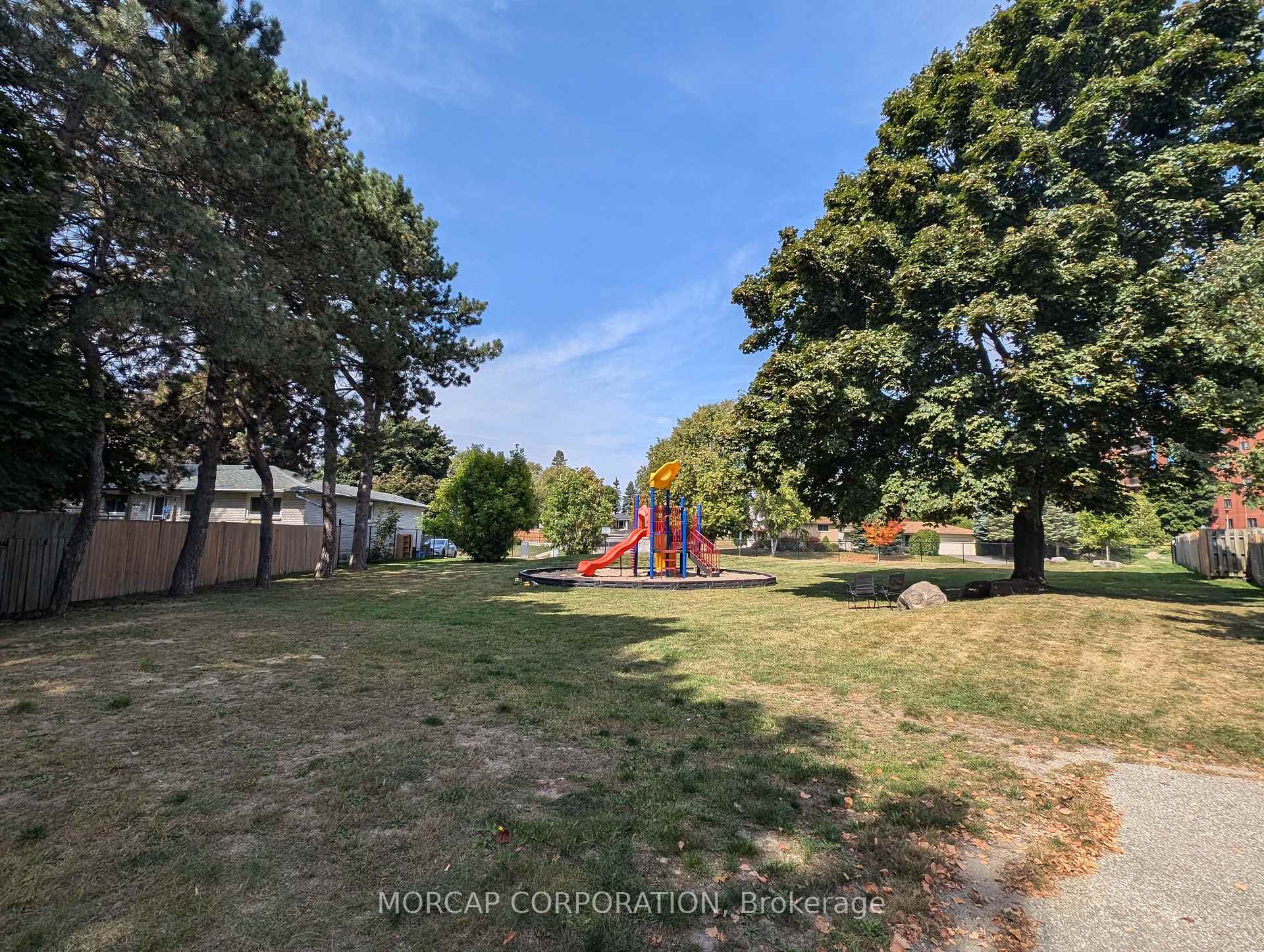 Photo 51 of Unit 21, 261 Rose Street, Barrie, Wellington — HOMEH