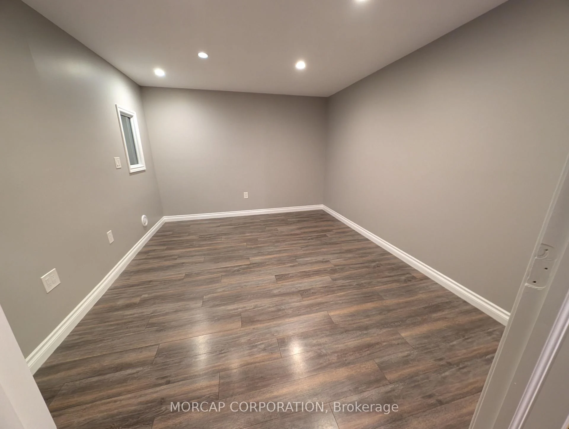 Photo 7 of Unit 21, 261 Rose Street, Barrie, Wellington — HOMEH