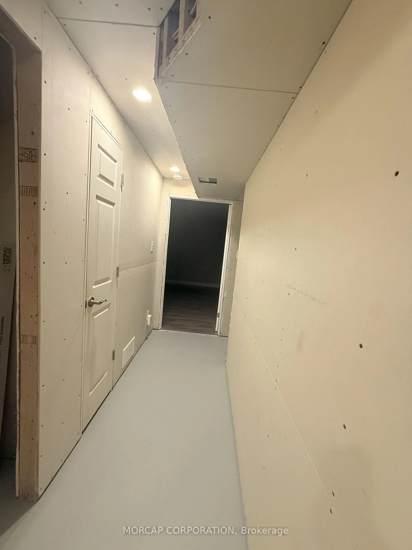 Photo 20 of Unit 21, 261 Rose Street, Barrie, Wellington — HOMEH