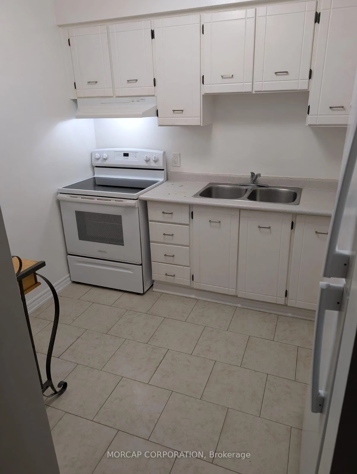 Photo 21 of Unit 21, 261 Rose Street, Barrie, Wellington — HOMEH