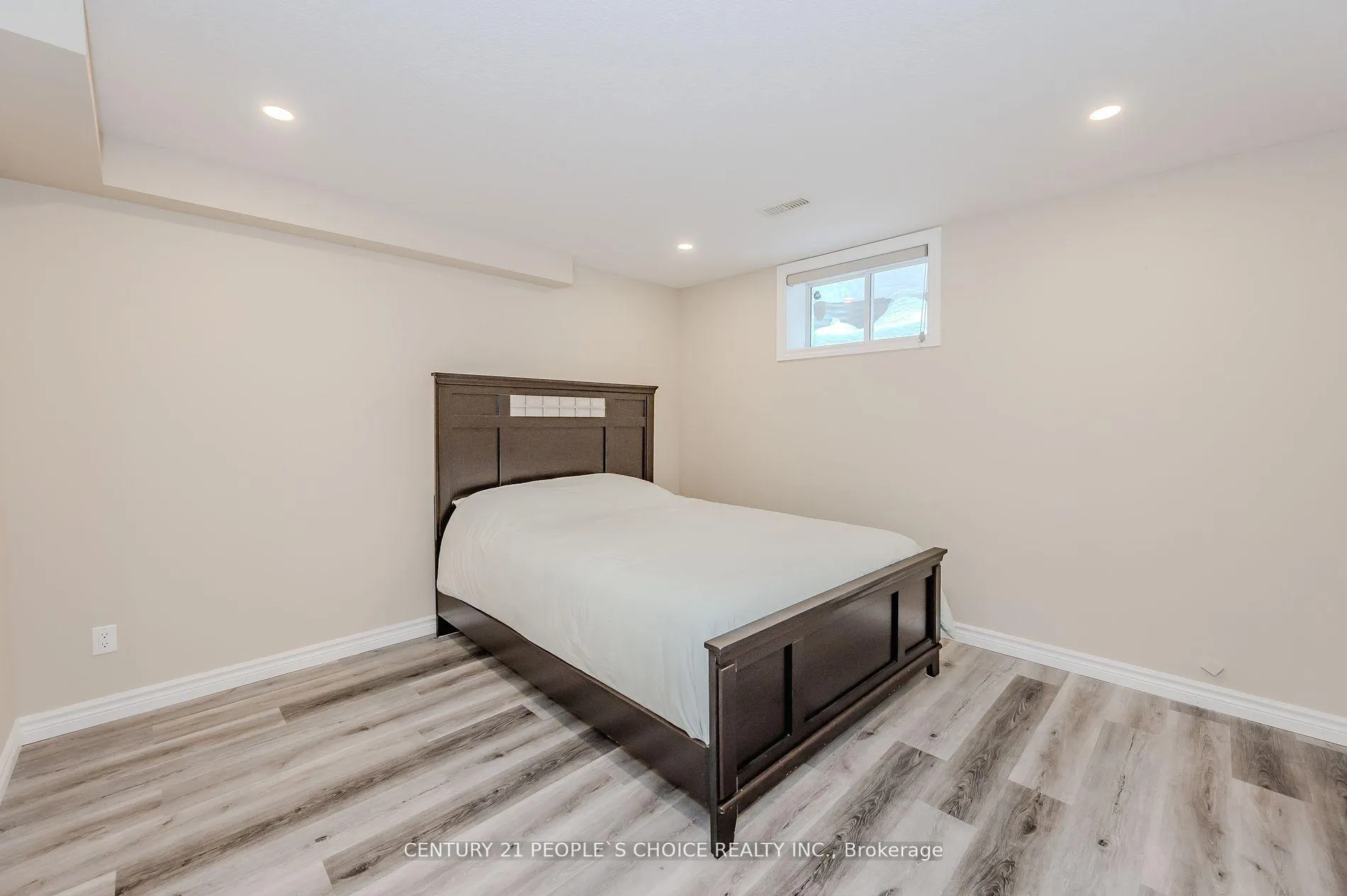 Photo 31 of 414 Wild Calla Street, Waterloo — HOMEH