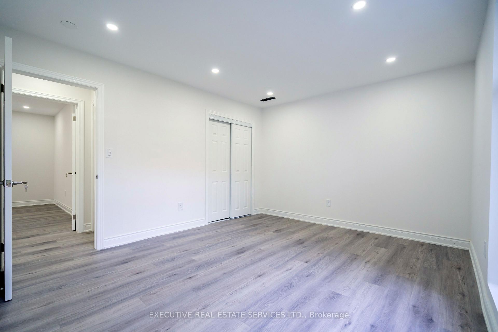 Photo 22 of 646 Sequin Crescent, Mississauga, Lorne Park — HOMEH