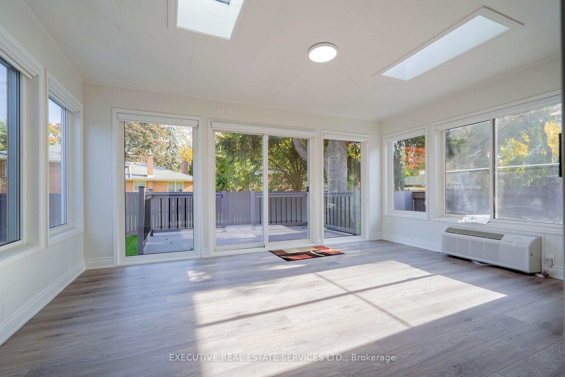 Photo 26 of 646 Sequin Crescent, Mississauga, Lorne Park — HOMEH