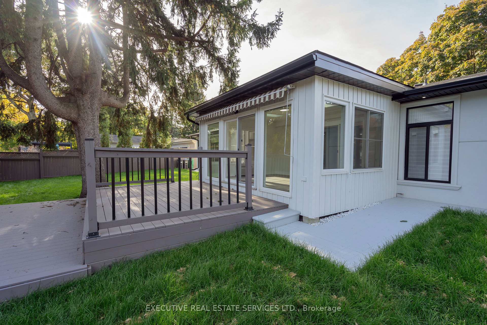 Photo 33 of 646 Sequin Crescent, Mississauga, Lorne Park — HOMEH