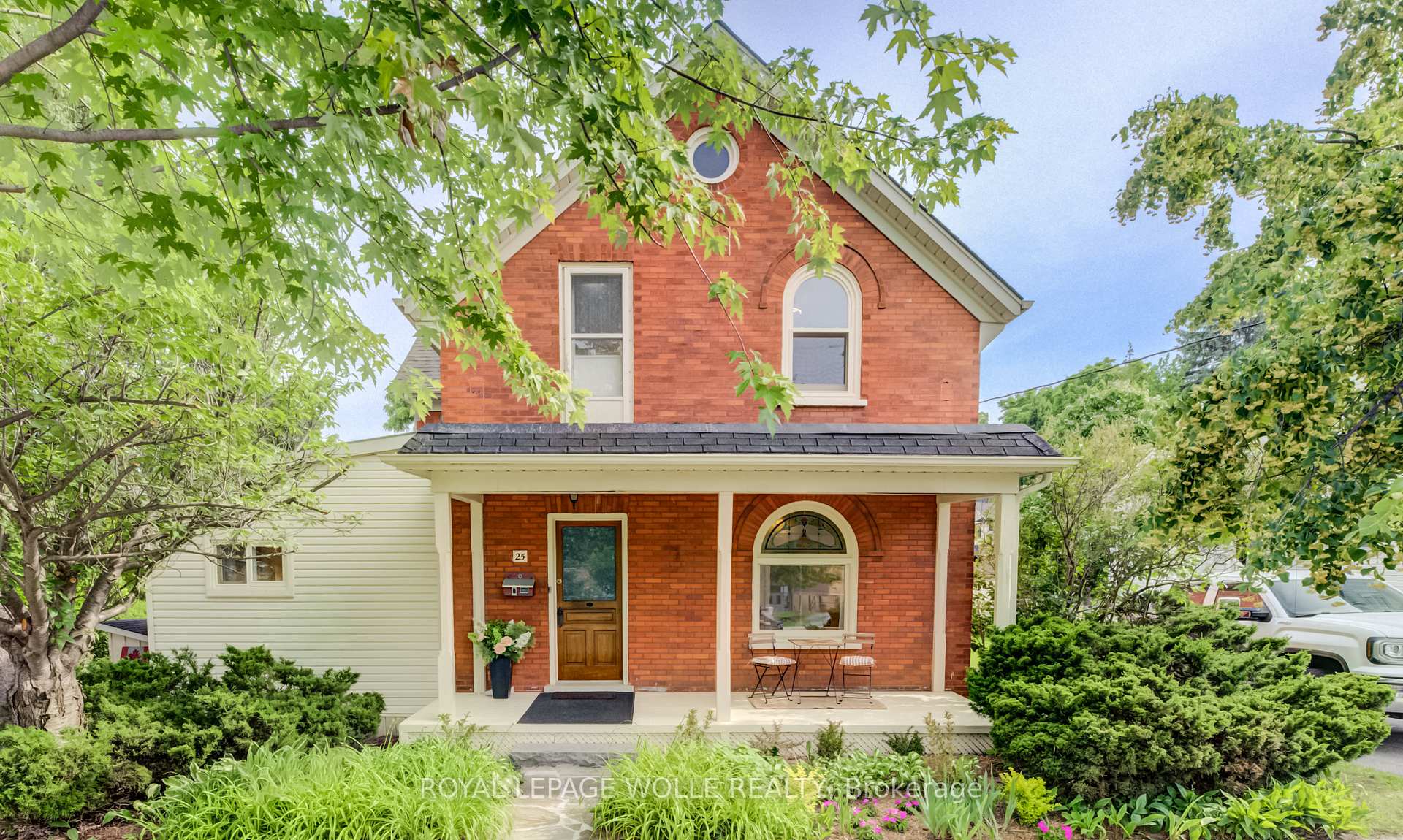 Photo of 25 Central Street