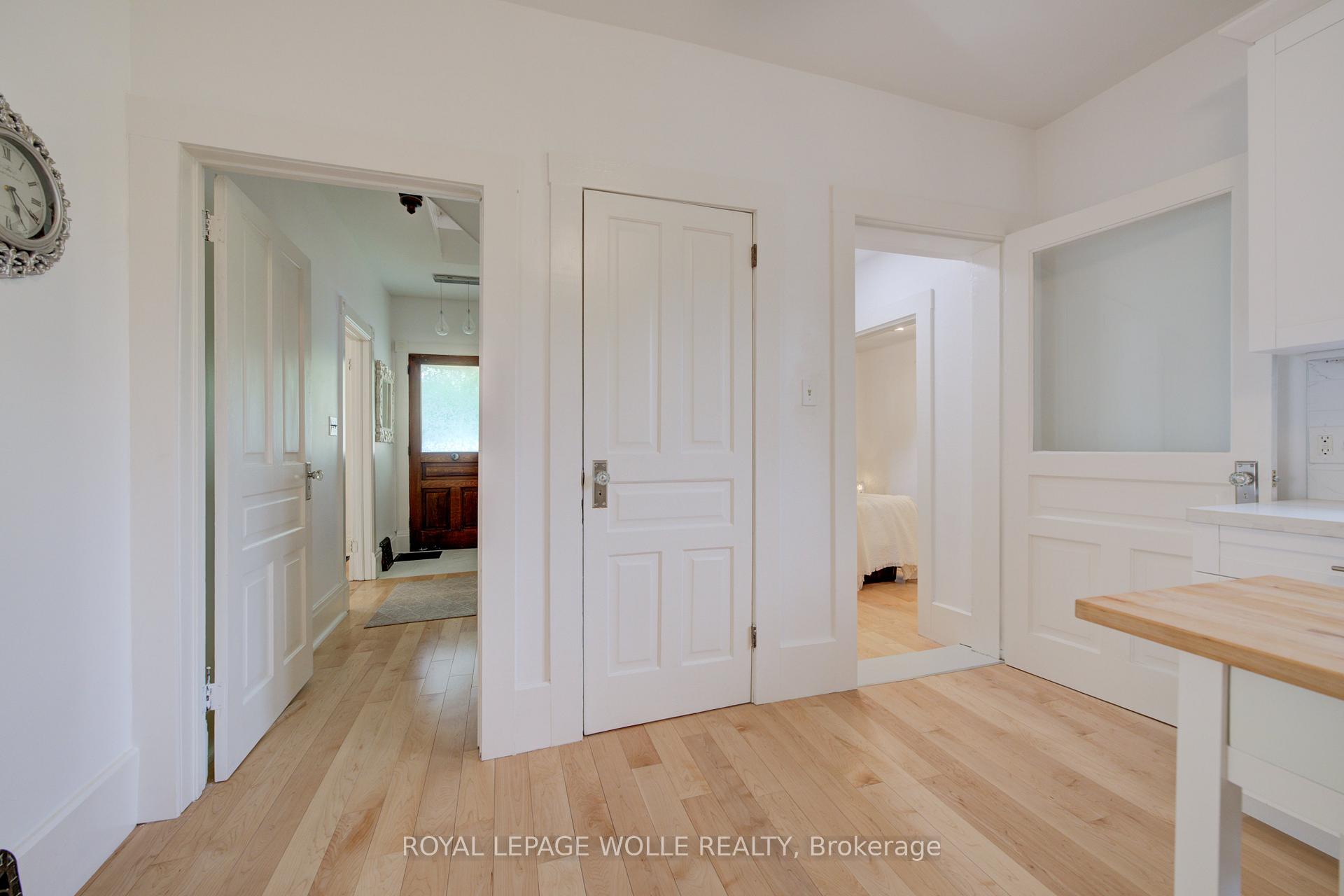 Photo 25 of 25 Central Street, Waterloo, Beechwood/University — HOMEH