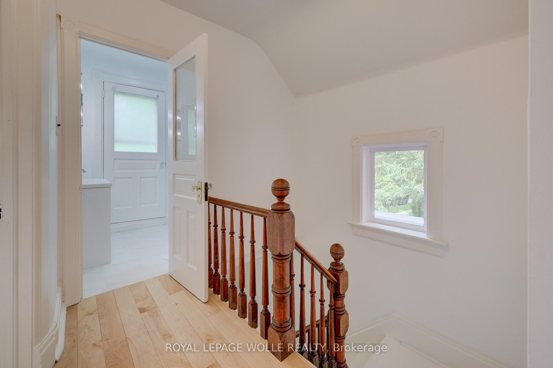 Photo 39 of 25 Central Street, Waterloo, Beechwood/University — HOMEH