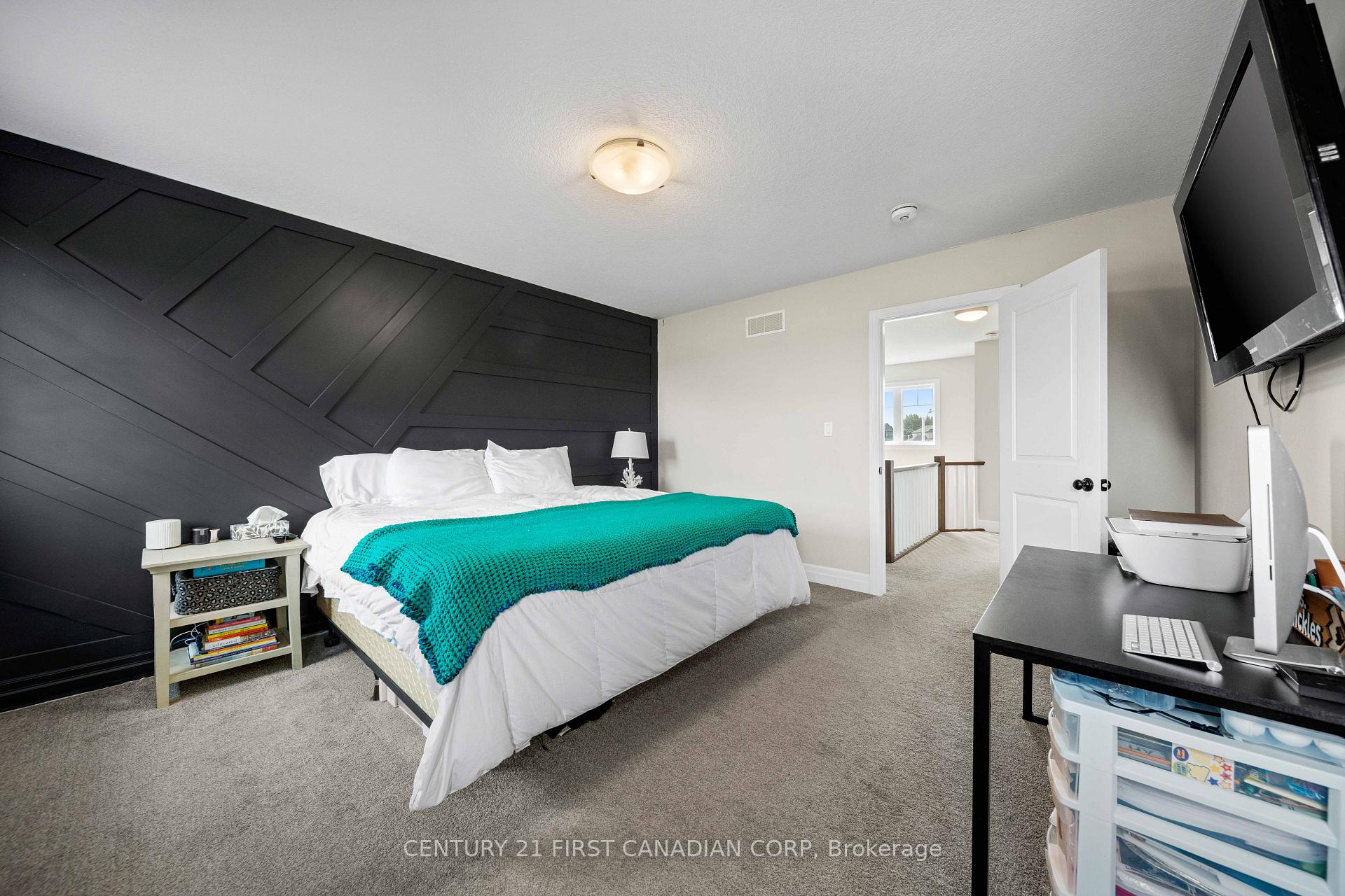 Photo 28 of 168 Gilmour Drive, Lucan Biddulph, Lucan — HOMEH