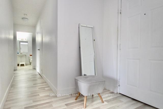 Photo 5 of Unit 501, 650 Cheapside Street, London, East C — HOMEH