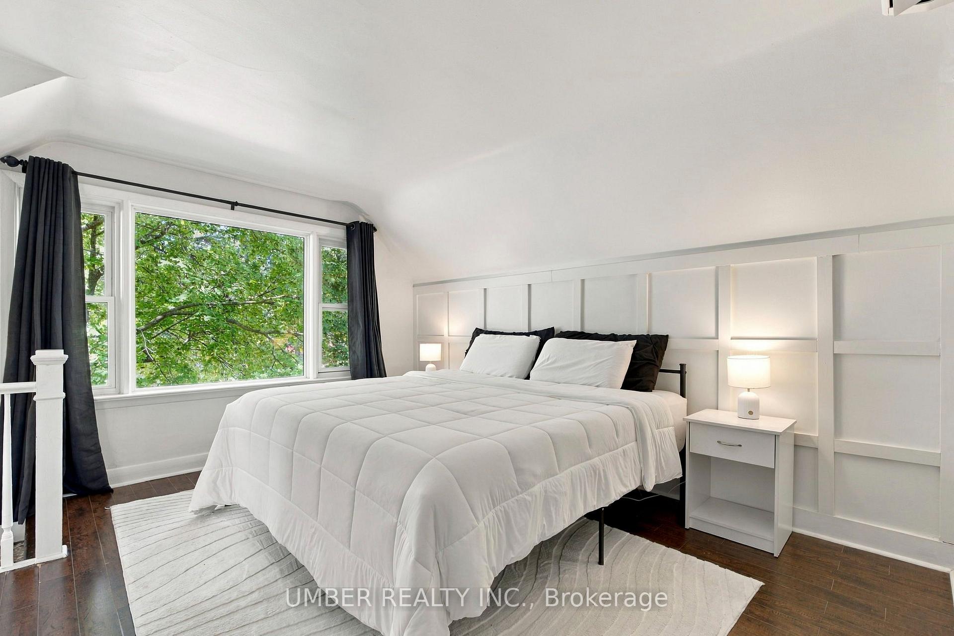Photo 14 of 30 Elgin Street, Hamilton, Waterdown — HOMEH