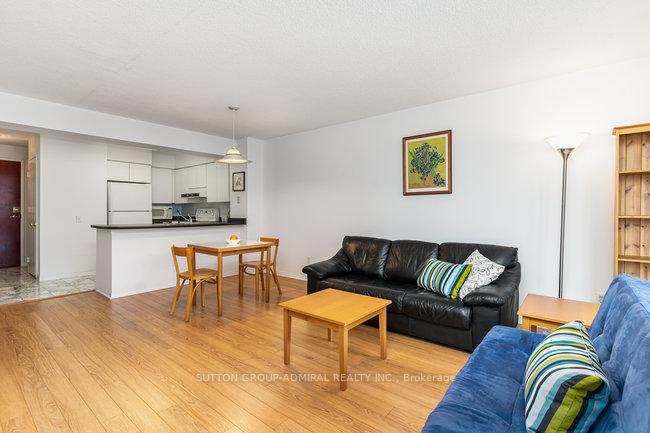 Photo 6 of Unit 1108, 750 Bay Street, Toronto, Bay Street Corridor — HOMEH