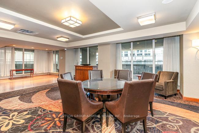 Photo 19 of Unit 1108, 750 Bay Street, Toronto, Bay Street Corridor — HOMEH