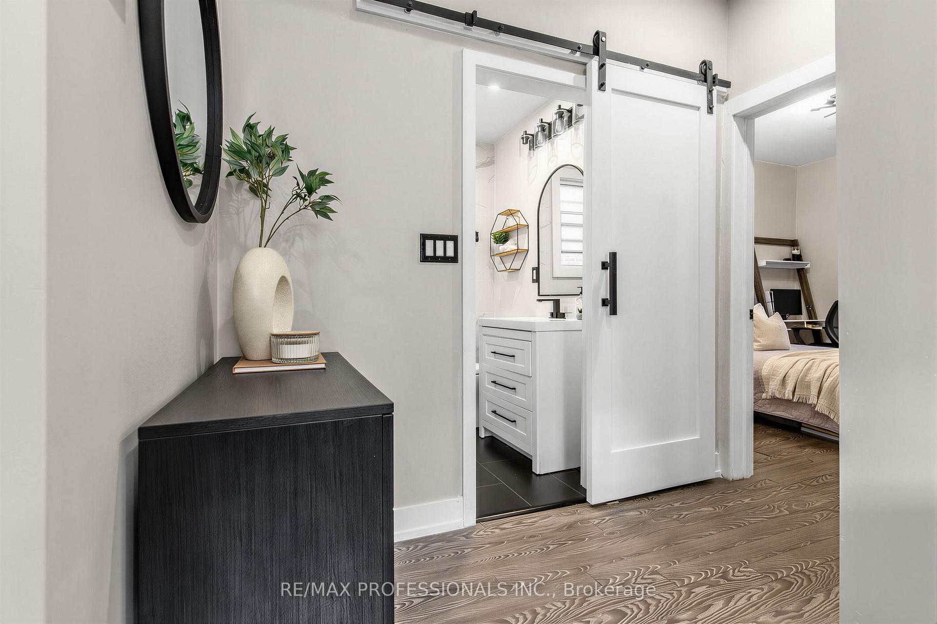 Photo 12 of 429 Gilbert Avenue, Toronto, Caledonia-Fairbank — HOMEH