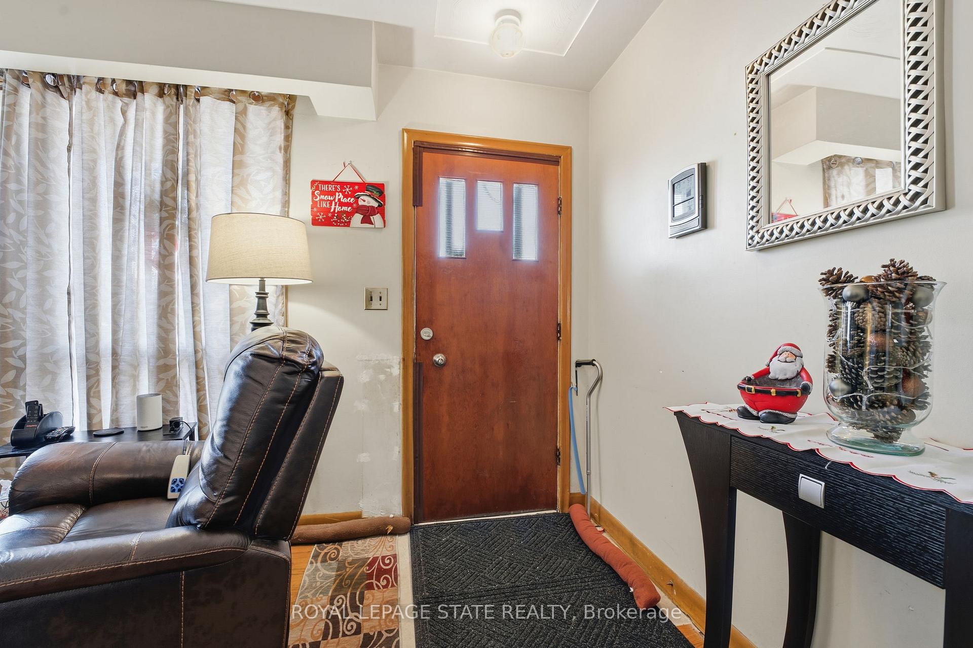 Photo 28 of 29 Leckie Avenue, Hamilton, Stoney Creek Mountain — HOMEH