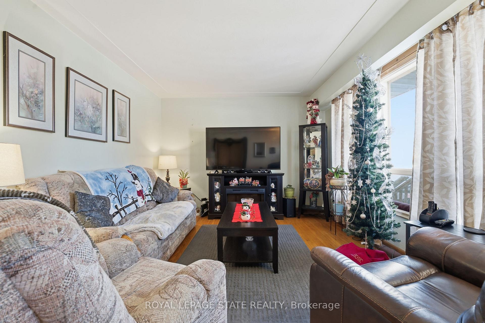 Photo 29 of 29 Leckie Avenue, Hamilton, Stoney Creek Mountain — HOMEH