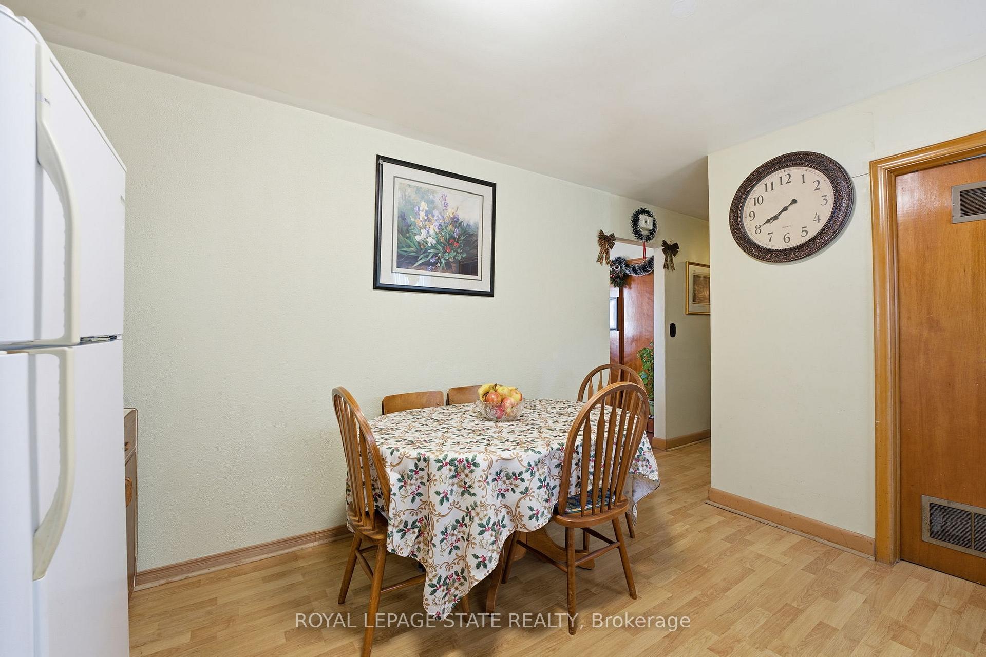 Photo 35 of 29 Leckie Avenue, Hamilton, Stoney Creek Mountain — HOMEH