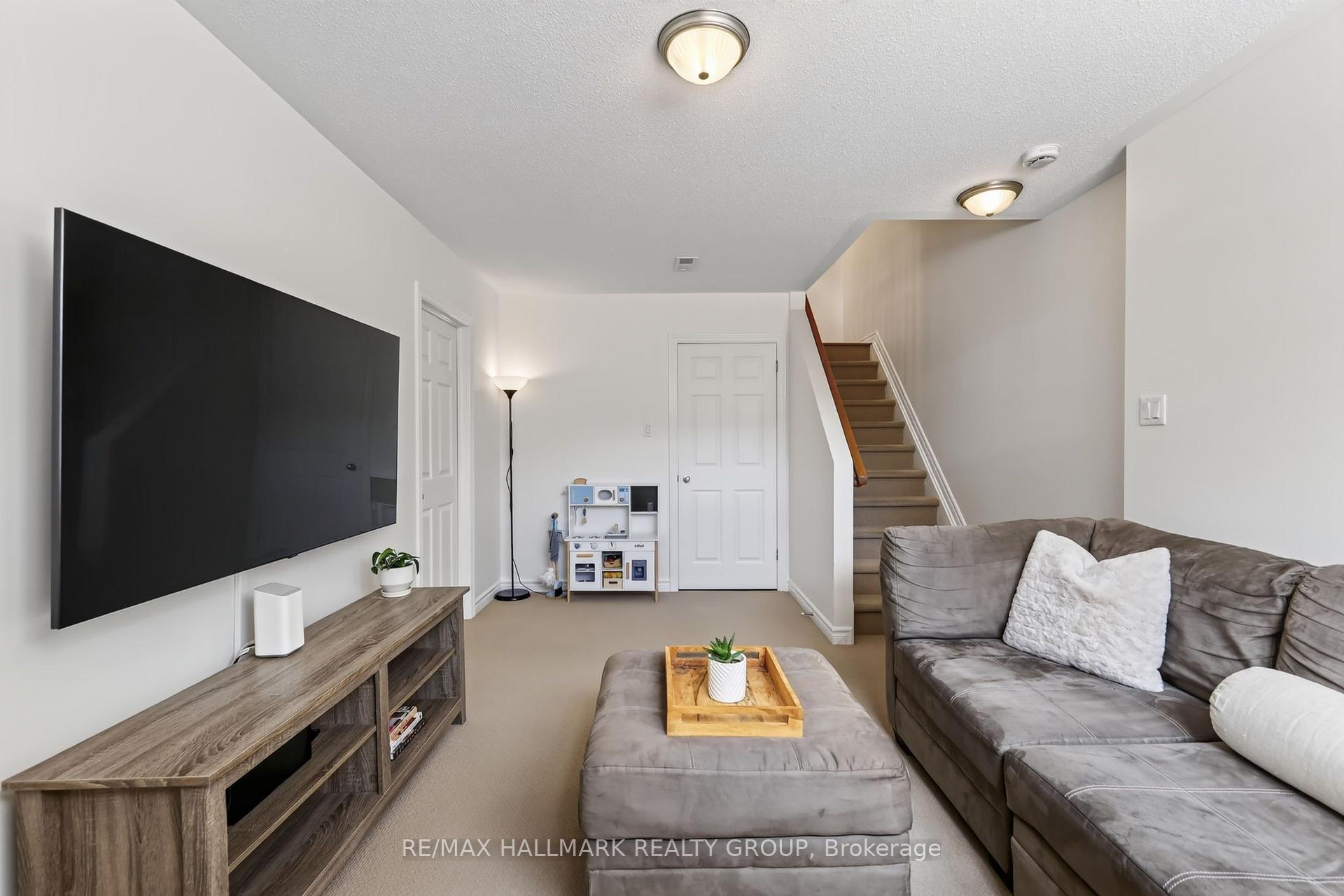 Photo 34 of 144 Marrissa Avenue, Ottawa, Beacon Hill South — HOMEH