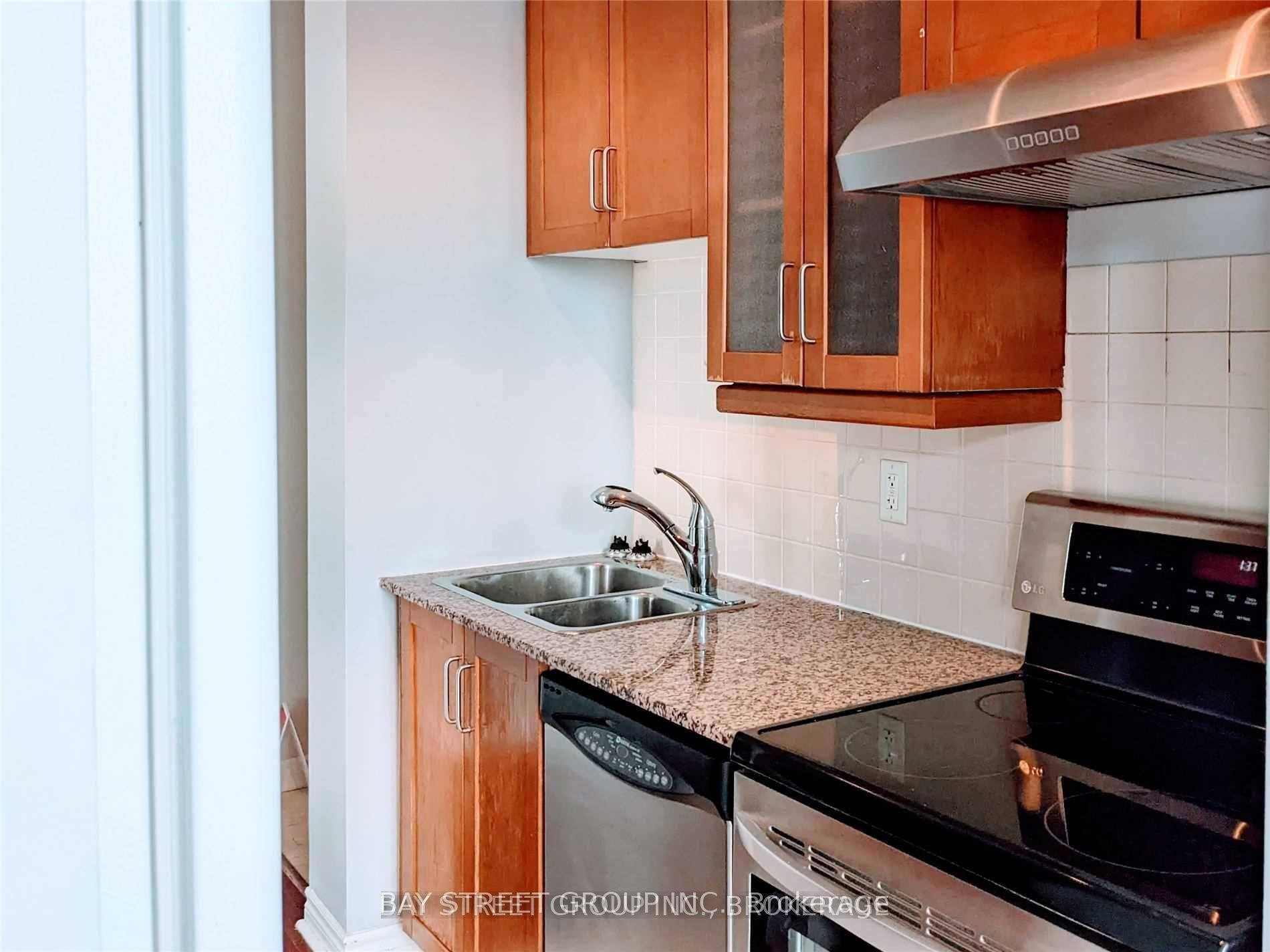 Photo 12 of Unit 2211, 60 Byng Avenue, North York, Willowdale East — HOMEH